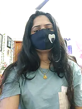 Snapshot of Suvosri chatting on March 8, 2025, 10:22 am Suvosri online show from March 8, 2025, 10:22 am