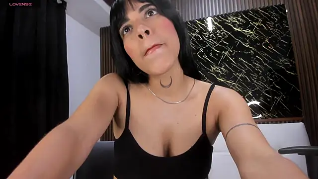 Snapshot of Kitty_19_ chatting on January 23, 2025, 3:58 am Kitty 19 online show from January 23, 2025, 3:58 am