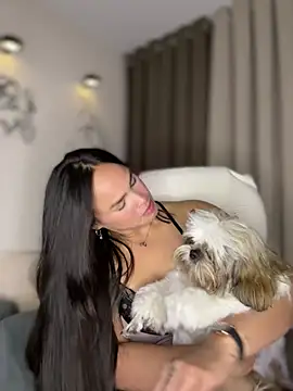 Merloth online show from April 11, 2026, 2:52 am