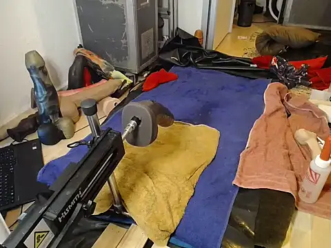 natjuk online show from November 2, 2025, 4:34 pm