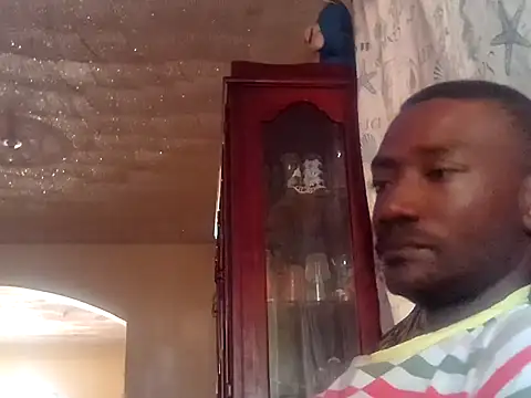 Snapshot of LookingLover34 chatting on November 9, 2025, 4:33 pm LookingLover34 online show from November 9, 2025, 4:33 pm