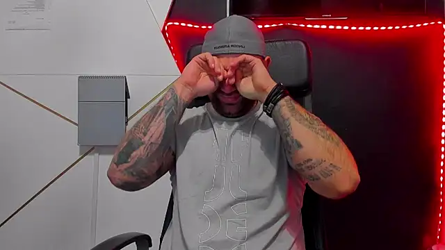 DuncanStone online show from February 25, 2026, 5:07 am