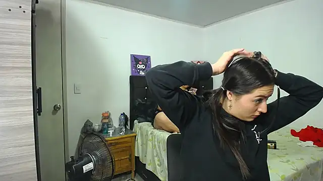 SharaPatinson online show from September 12, 2025, 8:52 pm