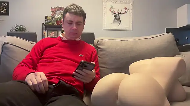 freddy0222222 online show from March 11, 2026, 6:51 am