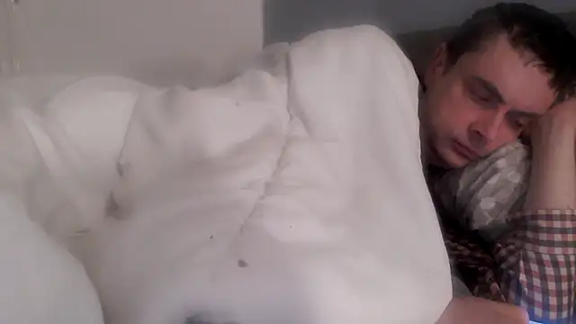 freddy0222222 online show from February 3, 2026, 6:22 am