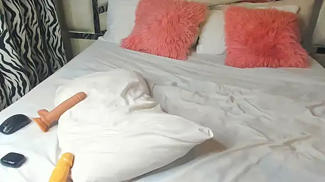 sexybutt888 online show from October 2, 2025, 10:13 pm