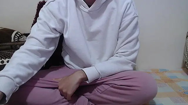 Alexdelarge323 online show from February 21, 2026, 1:02 pm