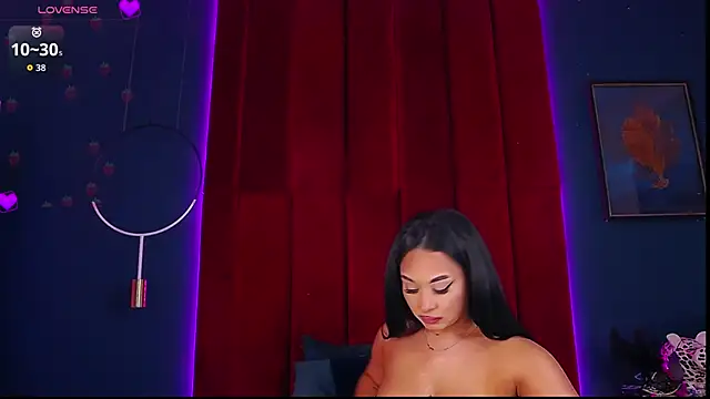 MadyLuxxx online show from September 16, 2025, 6:53 pm