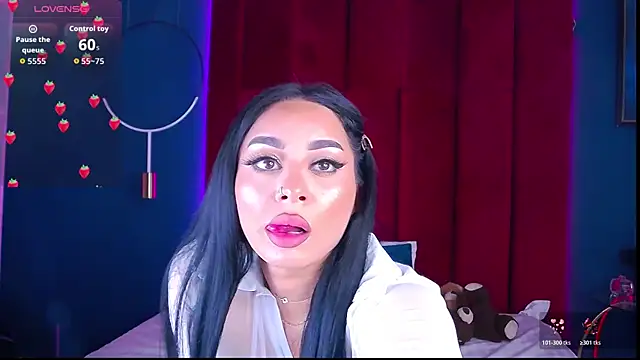 MadyLuxxx online show from March 18, 2026, 7:59 pm