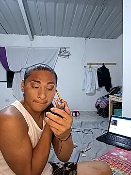 Amber Rosee  online show from April 23, 2026, 1:12 am