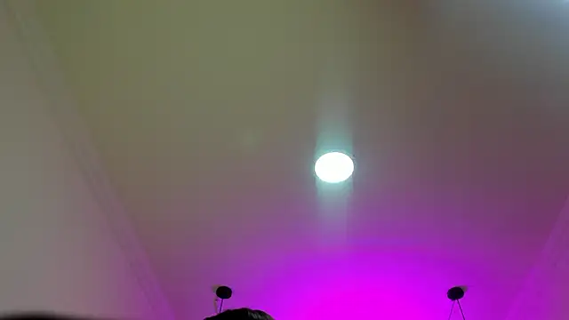 nalalye cruzz  online show from March 13, 2026, 3:11 am