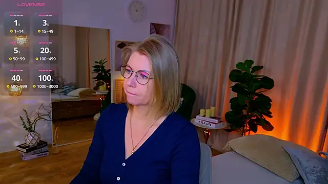 Annie Light online show from May 16, 2026, 8:46 am