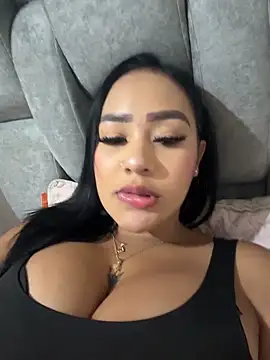 Luisa Fernandaa online show from May 16, 2026, 4:00 am
