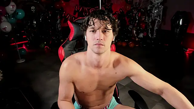 dirty-boss online show from November 27, 2025, 6:19 pm