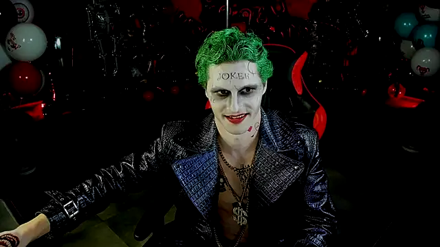 dirty-boss online show from October 31, 2025, 1:35 am