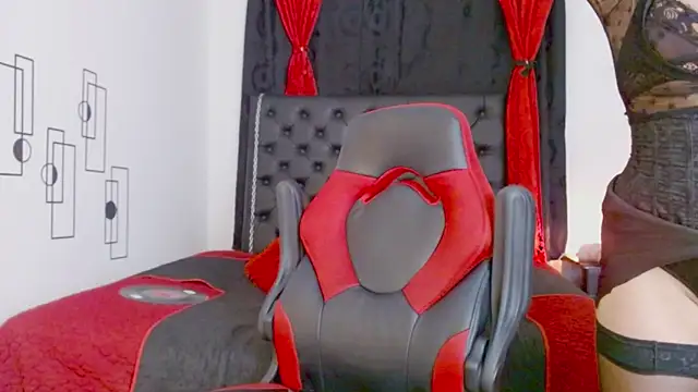 misslombana online show from September 19, 2025, 5:22 am