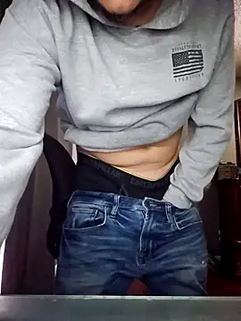 Snapshot of MrBiggBallz chatting on January 31, 2025, 1:34 pm MrBiggBallz online show from January 31, 2025, 1:34 pm