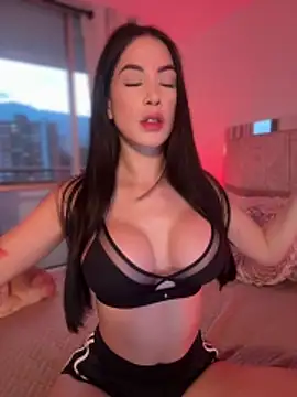 Snapshot of Im_Valentina chatting on February 5, 2026, 11:22 pm Im Valentina online show from February 5, 2026, 11:22 pm