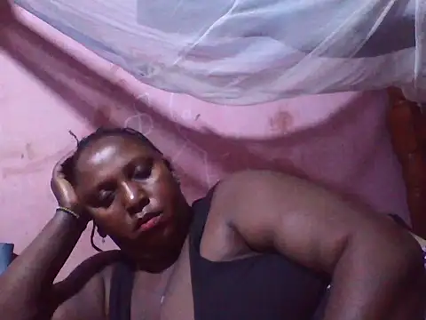 big clits online show from July 10, 2026, 10:43 pm