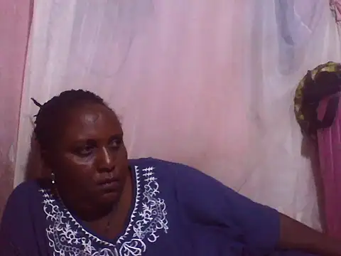 Snapshot of big_clits chatting on September 8, 2025, 7:13 pm big clits online show from September 8, 2025, 7:13 pm