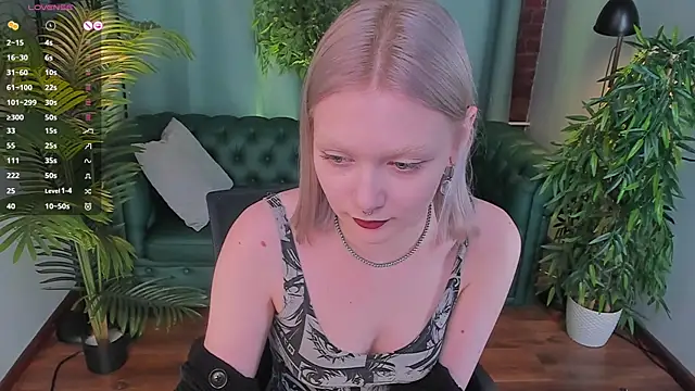  Rude Girl  online show from January 28, 2025, 6:28 pm