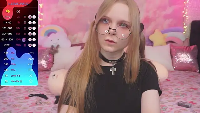 Snapshot of minx_g1rl chatting on December 2, 2024, 4:15 am minx g1rl online show from December 2, 2024, 4:15 am