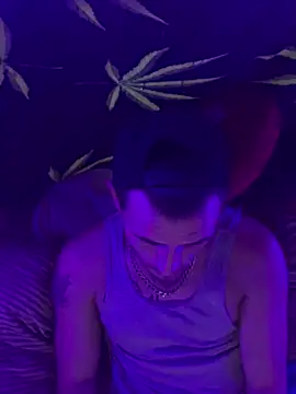 Snapshot of bugboy chatting on March 7, 2026, 11:32 pm bugboy online show from March 7, 2026, 11:32 pm