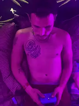 Snapshot of bugboy chatting on March 15, 2026, 7:21 pm bugboy online show from March 15, 2026, 7:21 pm