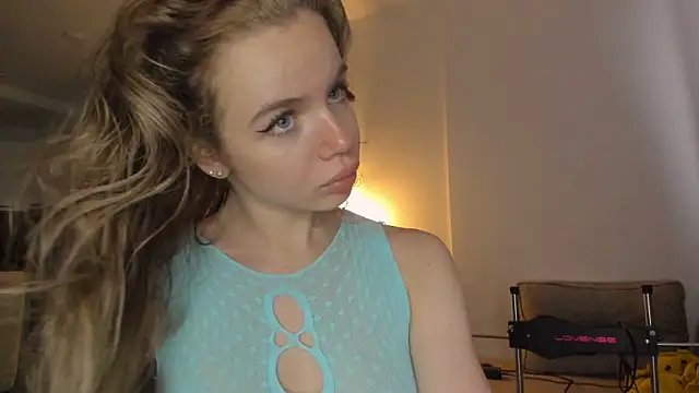 Snapshot of lit_asella chatting on October 8, 2025, 9:33 am lit asella online show from October 8, 2025, 9:33 am