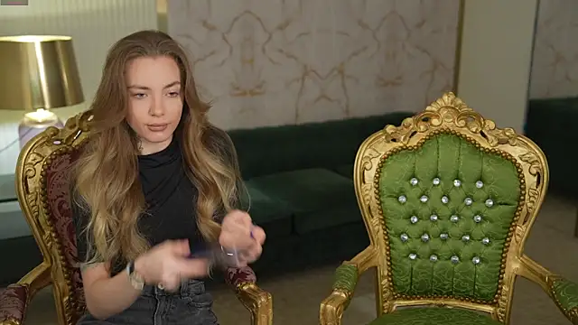 Snapshot of Kisasolo chatting on March 21, 2025, 7:46 pm Kisasolo online show from March 21, 2025, 7:46 pm