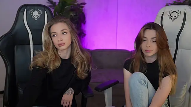 Snapshot of Kisasolo chatting on October 4, 2025, 6:42 pm Kisasolo online show from October 4, 2025, 6:42 pm