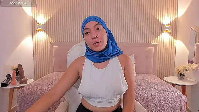 Sooffii 1 online show from December 19, 2025, 2:15 am