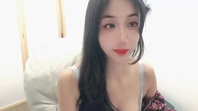 Snapshot of Jeanie_Tiya chatting on January 25, 2025, 4:35 pm Jeanie Tiya online show from January 25, 2025, 4:35 pm