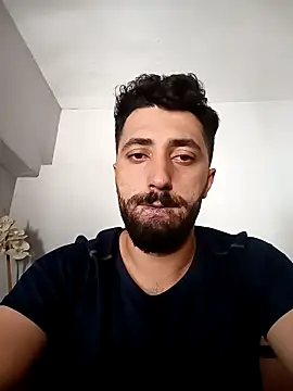 Snapshot of Rakiyy34 chatting on September 17, 2025, 11:23 am Rakiyy34 online show from September 17, 2025, 11:23 am