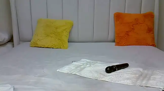  heavenlysent online show from March 17, 2025, 7:46 am