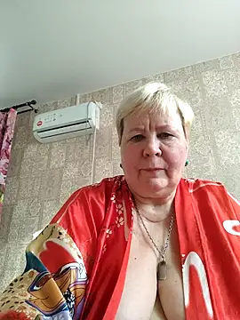 Snapshot of EffectFiona chatting on March 1, 2026, 4:56 am EffectFiona online show from March 1, 2026, 4:56 am