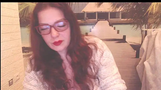 Snapshot of Queen__Natasha chatting on April 3, 2026, 9:32 pm Queen Natasha online show from April 3, 2026, 9:32 pm