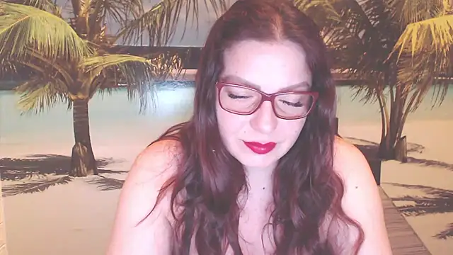 Snapshot of Queen__Natasha chatting on April 23, 2026, 9:05 pm Queen Natasha online show from April 23, 2026, 9:05 pm