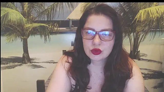 Snapshot of Queen__Natasha chatting on March 26, 2026, 11:24 pm Queen Natasha online show from March 26, 2026, 11:24 pm