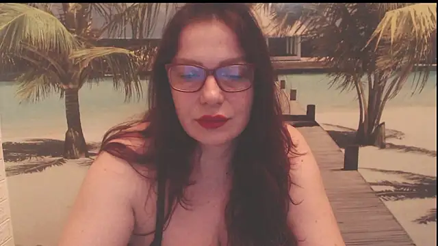 Snapshot of Queen__Natasha chatting on March 7, 2026, 10:48 pm Queen Natasha online show from March 7, 2026, 10:48 pm