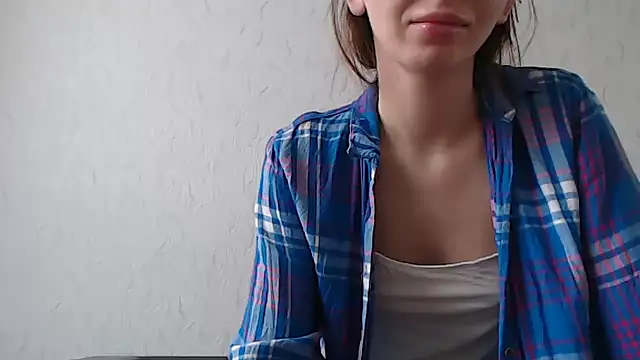 Snapshot of HoneyWiles chatting on February 27, 2026, 2:17 pm HoneyWiles online show from February 27, 2026, 2:17 pm