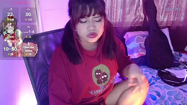 Snapshot of violetagrey_ chatting on September 13, 2025, 3:34 pm violetagrey online show from September 13, 2025, 3:34 pm