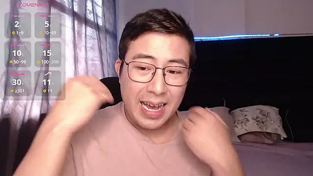 andrewmhilton  online show from January 12, 2026, 7:31 pm