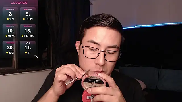 andrewmhilton  online show from February 9, 2026, 6:00 am