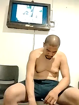 Stomps33 online show from January 6, 2025, 9:54 pm