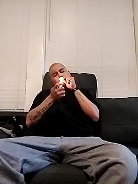 Stomps33 online show from March 7, 2025, 3:29 am