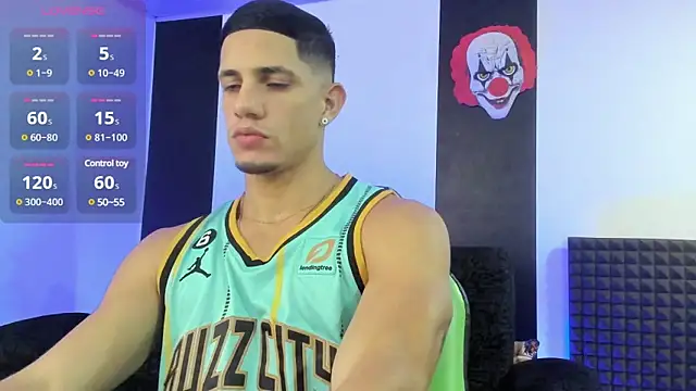 jhonnysnow17 online show from March 5, 2025, 4:24 am