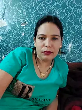 Poojabhabi101 online show from September 11, 2025, 5:57 pm