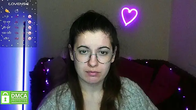 Aminabeatris online show from January 19, 2026, 12:31 pm