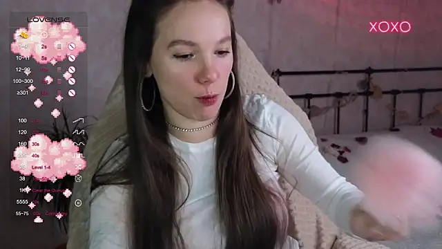 Snapshot of lil_luna_x chatting on February 14, 2026, 3:12 pm lil luna x online show from February 14, 2026, 3:12 pm